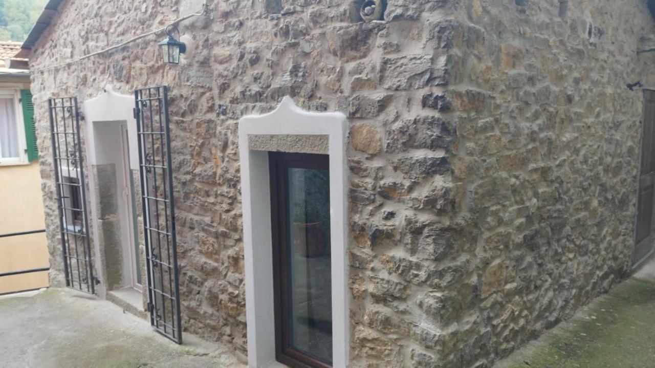 La pietra di Sersa Quaratica Esterno foto